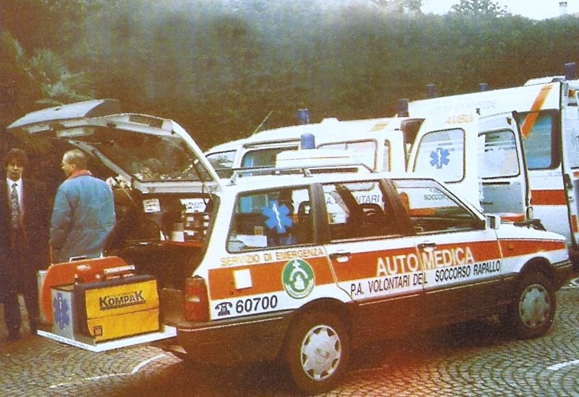 La nostra Innocenti Elba, la prima Automedica del Tigullio, indicata nel 1995 come "perfetto esempio di allestimento di primo soccorso" 